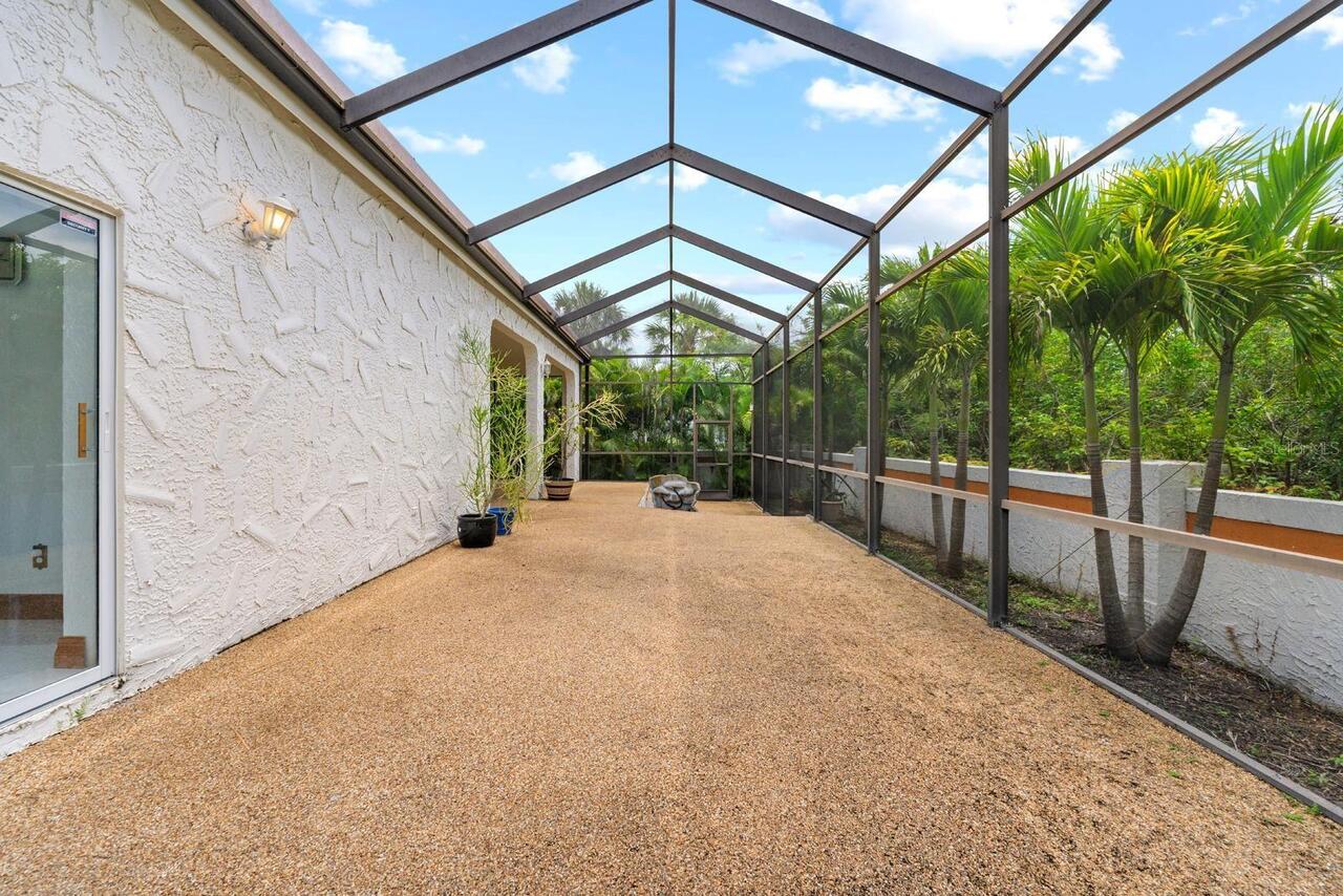 Listing Photo 29
