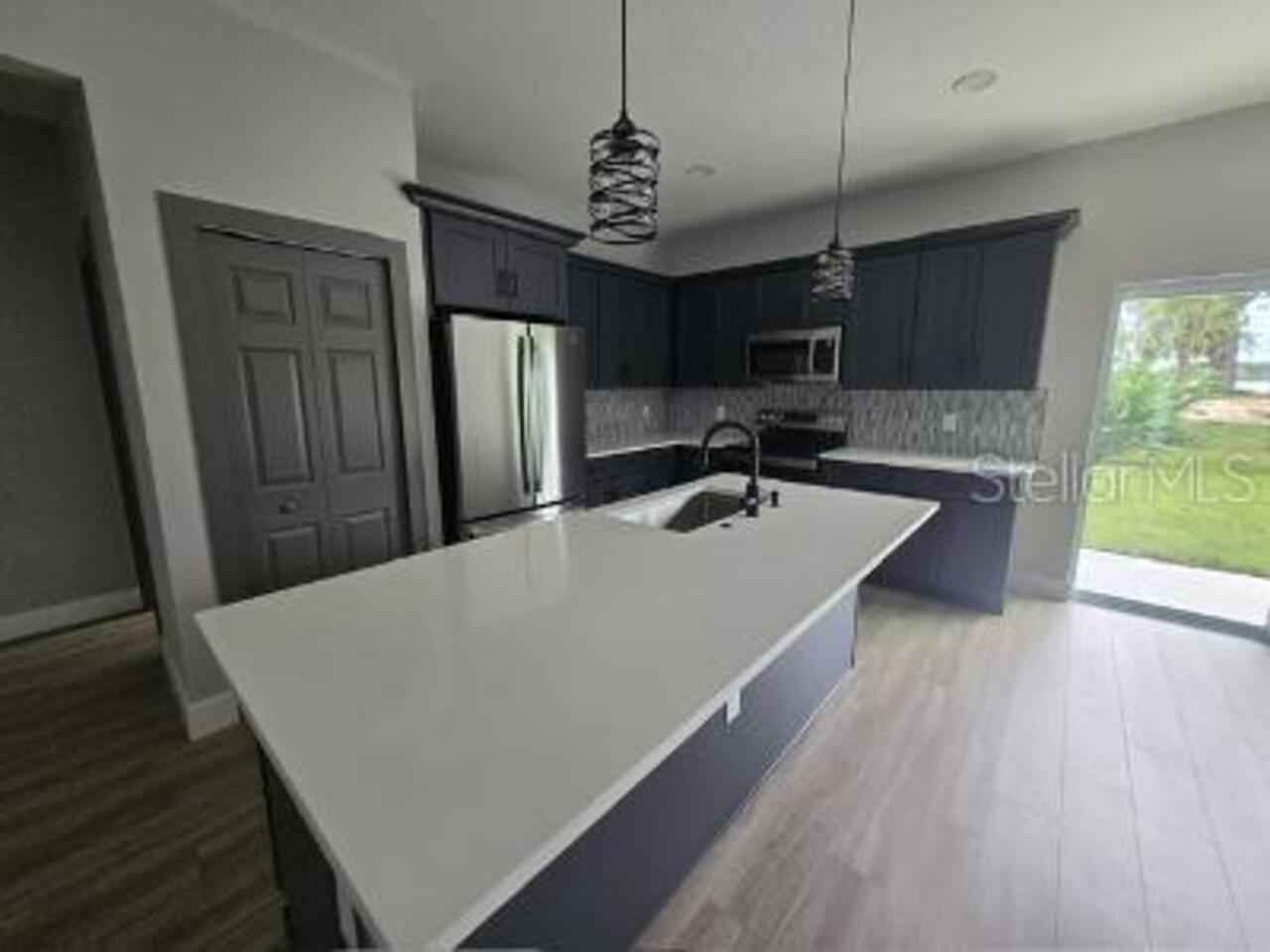 Listing Photo 6