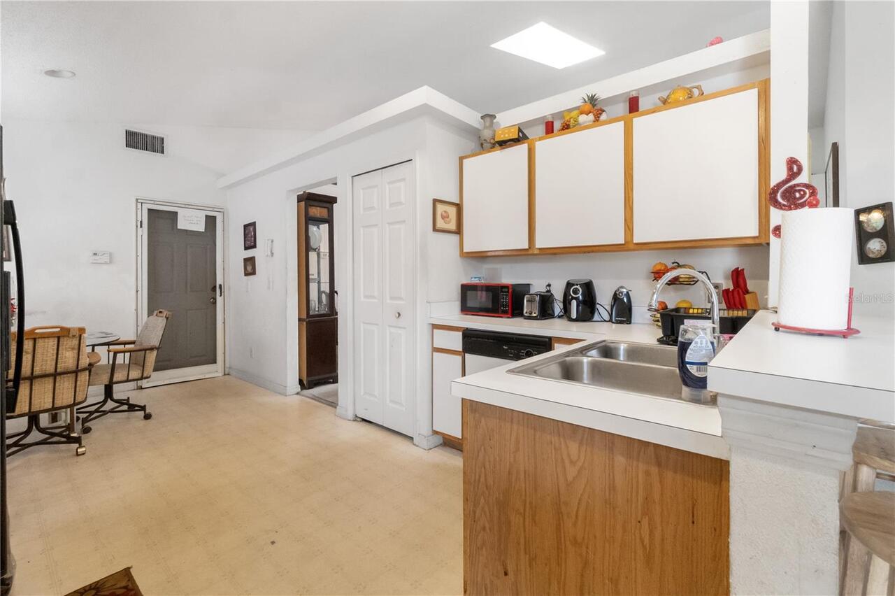 Listing Photo 15