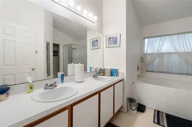 Listing Photo 21