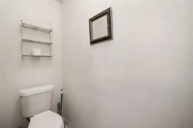 Listing Photo 23