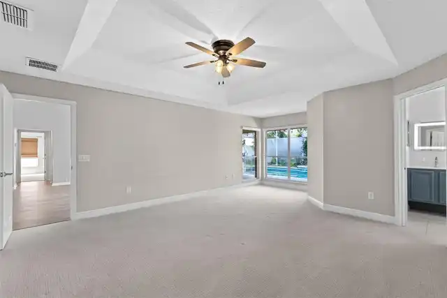 Listing Photo 13