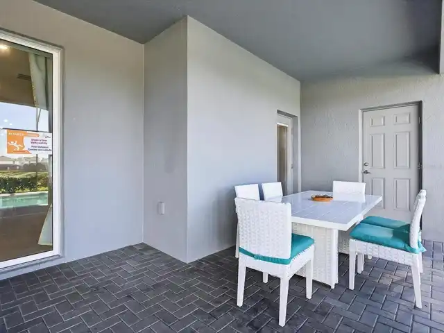 Listing Photo 18