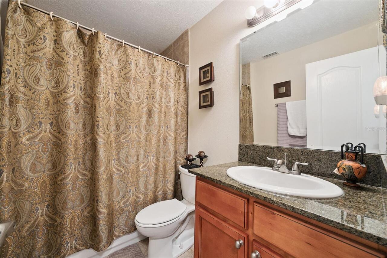 Listing Photo 14