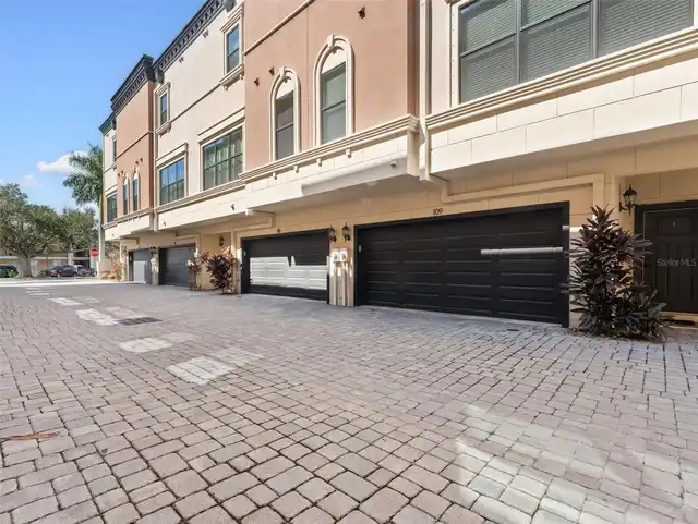 Listing Photo 36