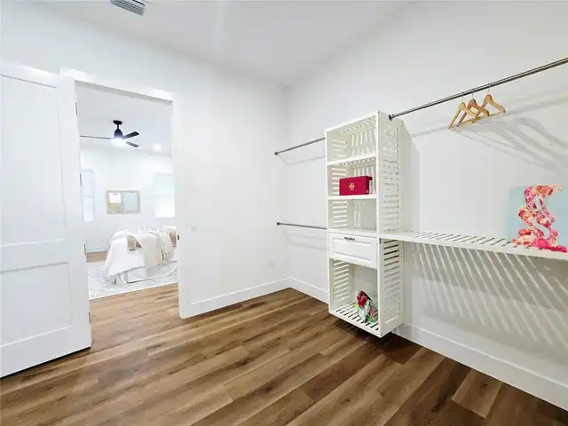 Listing Photo 37