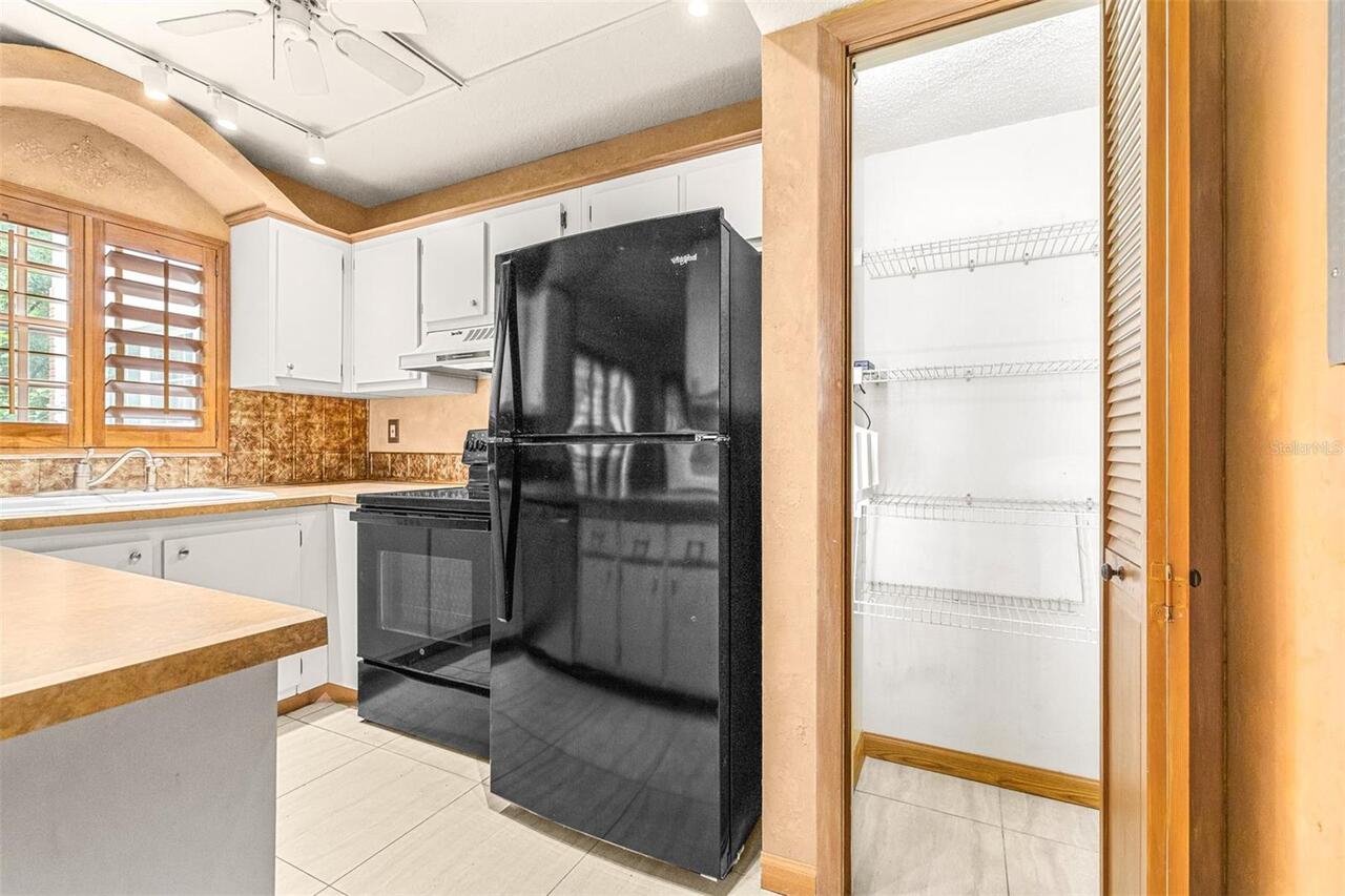 Listing Photo 16
