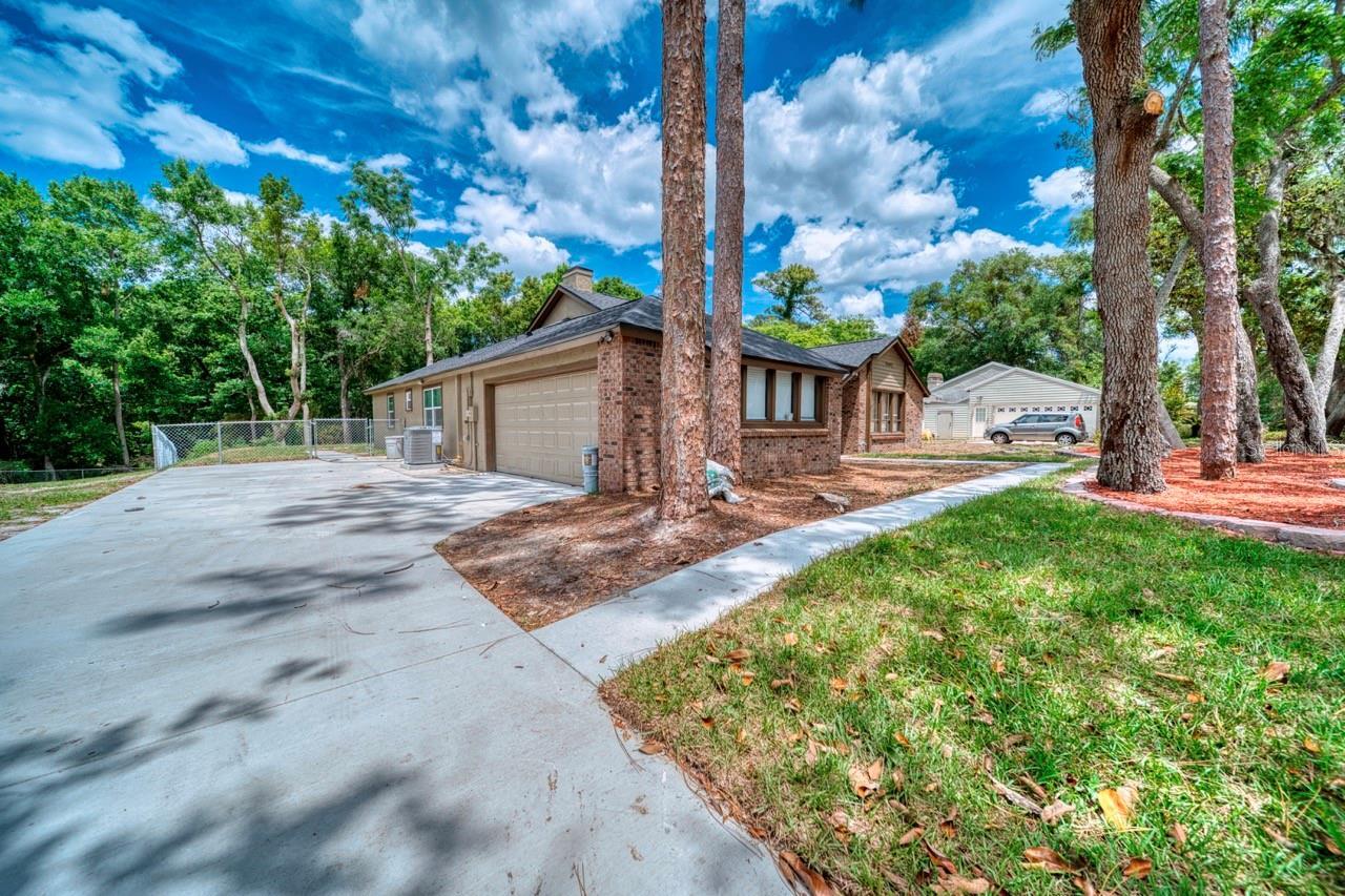Listing Photo 43