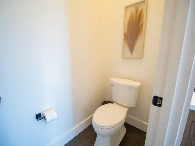 Listing Photo 25