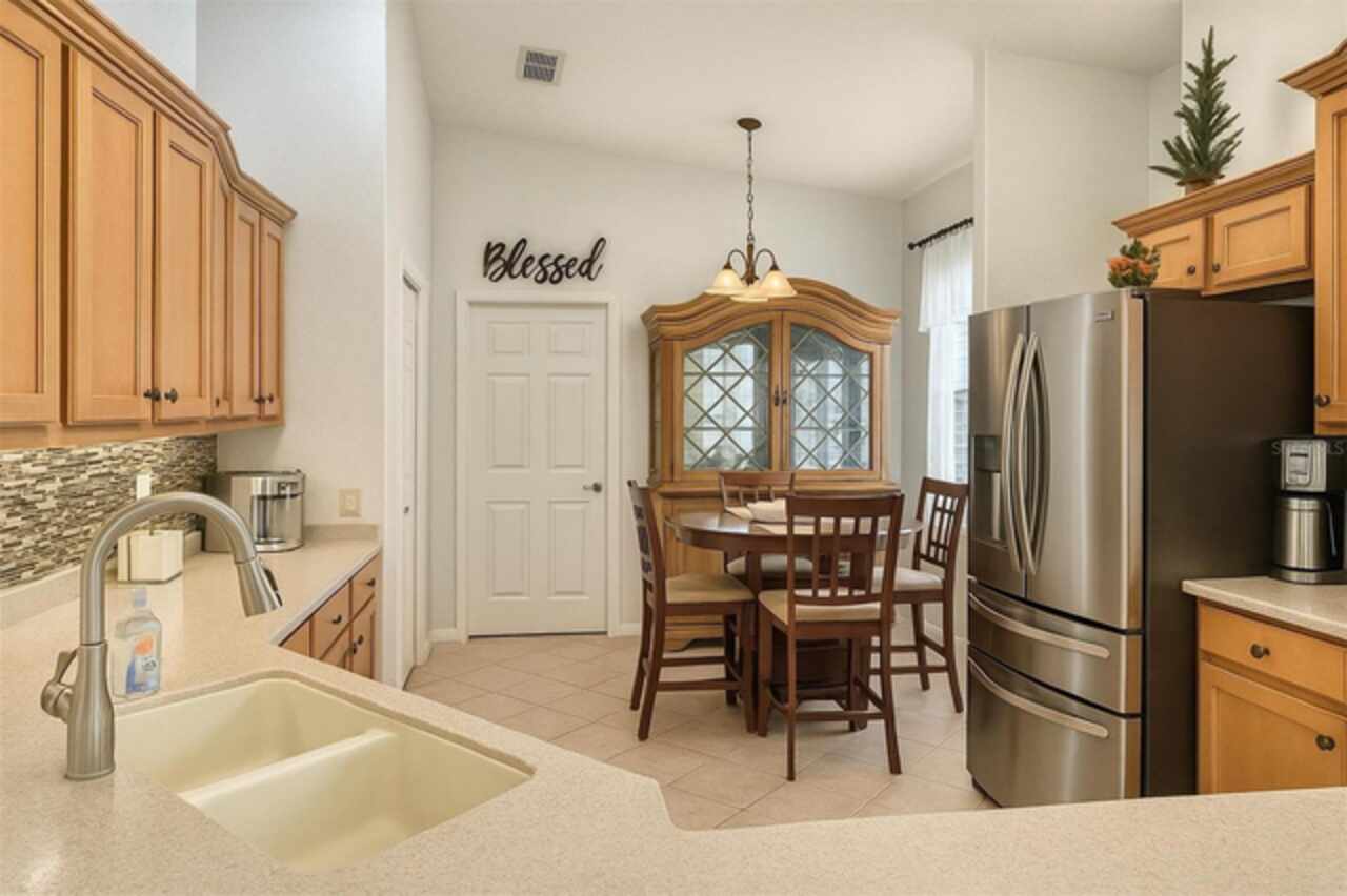 Listing Photo 9