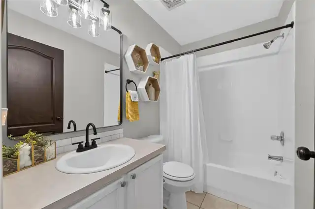 Listing Photo 43