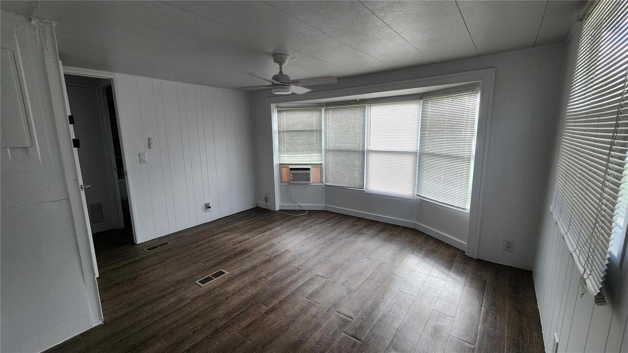 Listing Photo 20