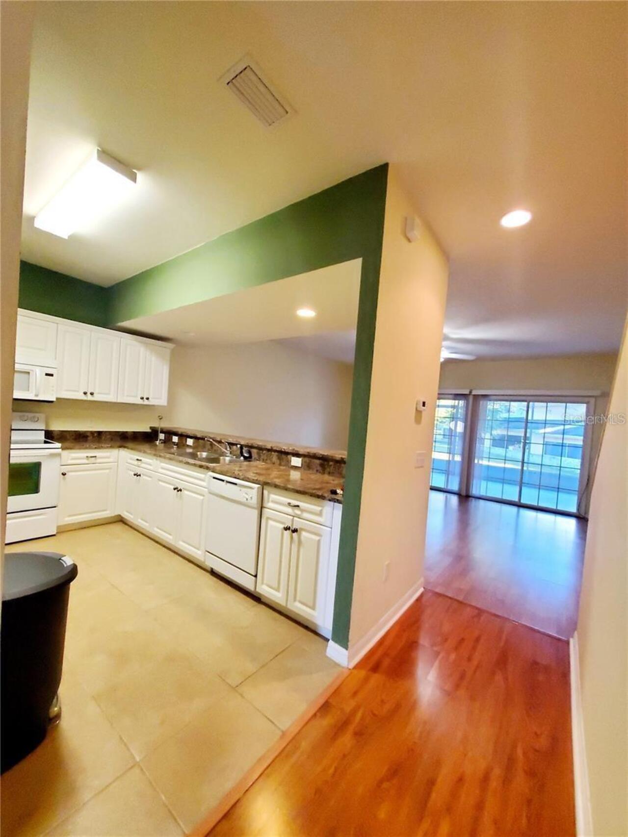 Listing Photo 7
