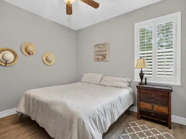 Listing Photo 23