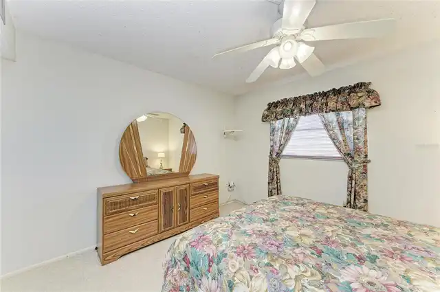 Listing Photo 28