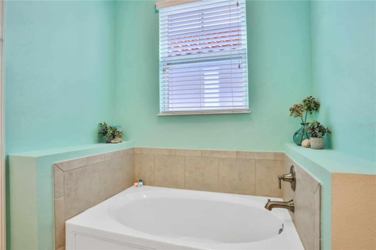 Listing Photo 20