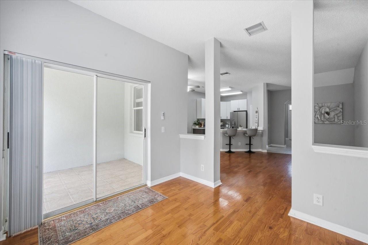 Listing Photo 9