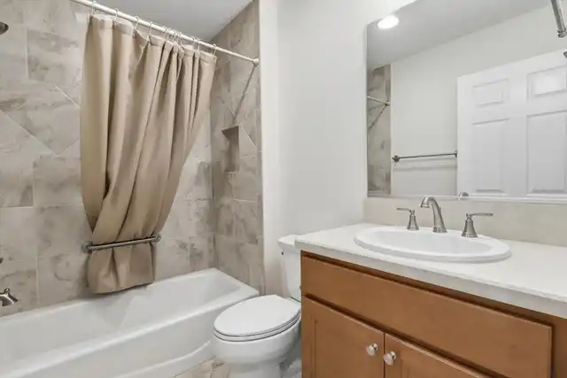 Listing Photo 15