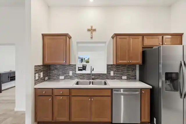 Listing Photo 21