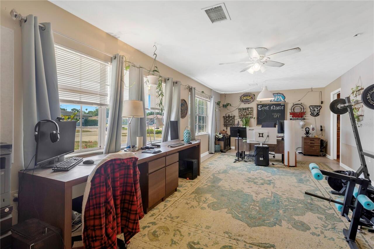 Listing Photo 7