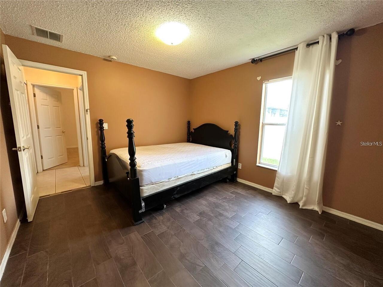 Listing Photo 13