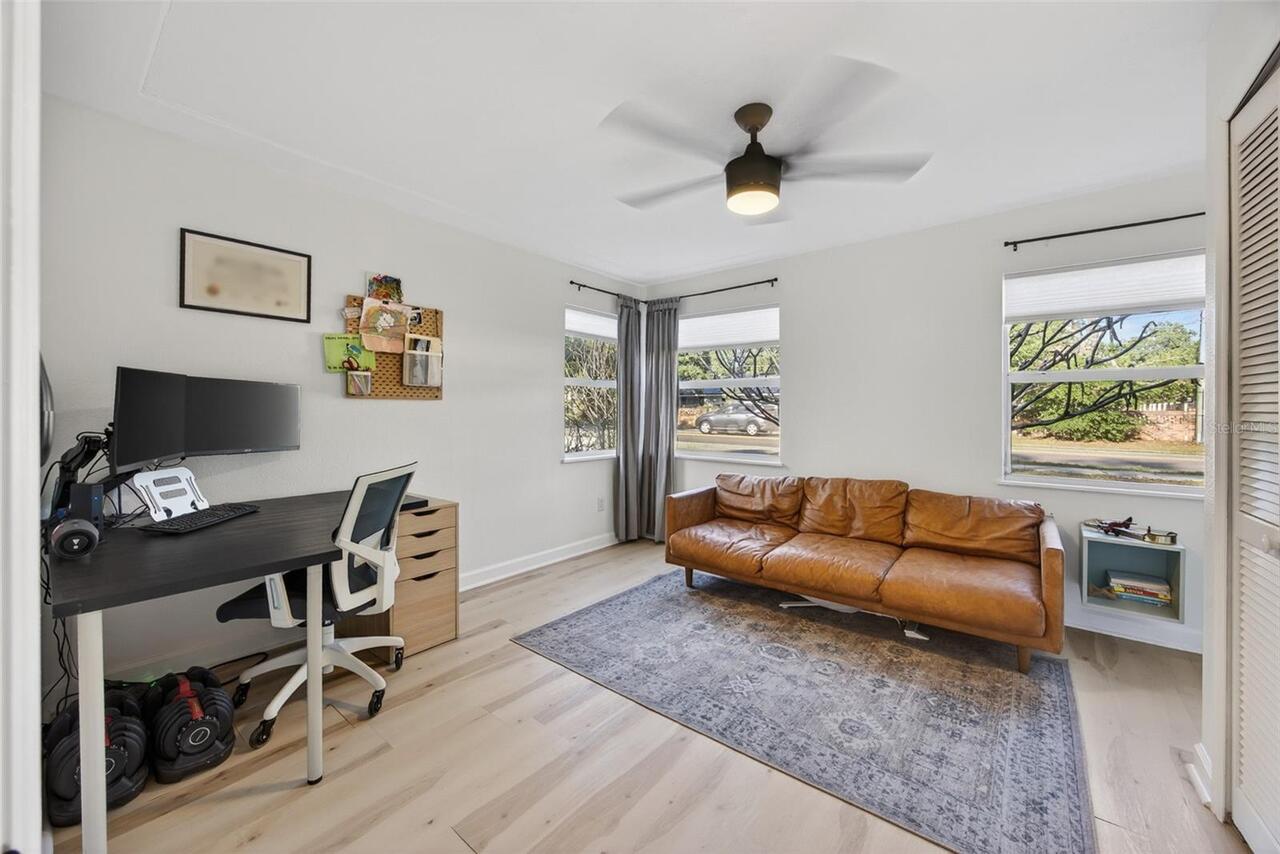 Listing Photo 17