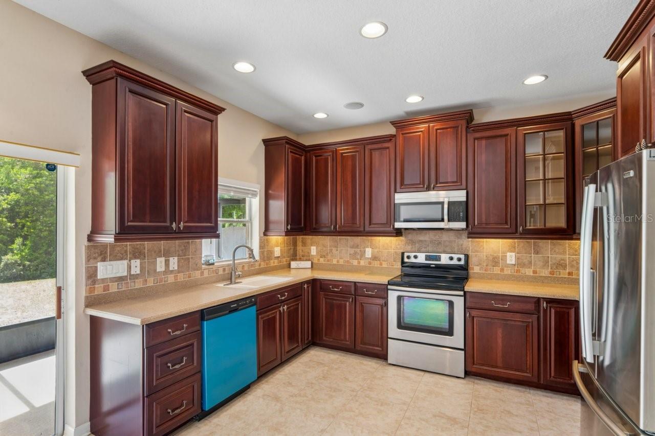 Listing Photo 11