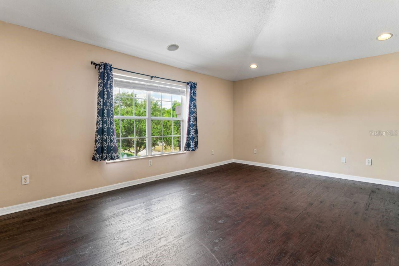 Listing Photo 44