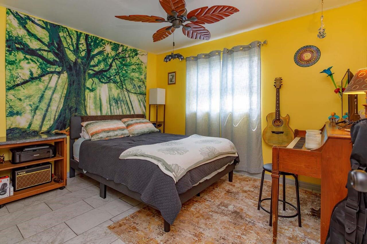 Listing Photo 17