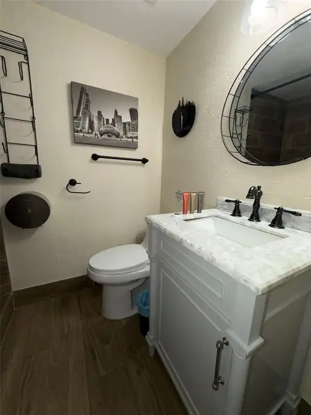 Listing Photo 25