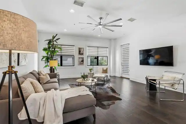 Listing Photo 22