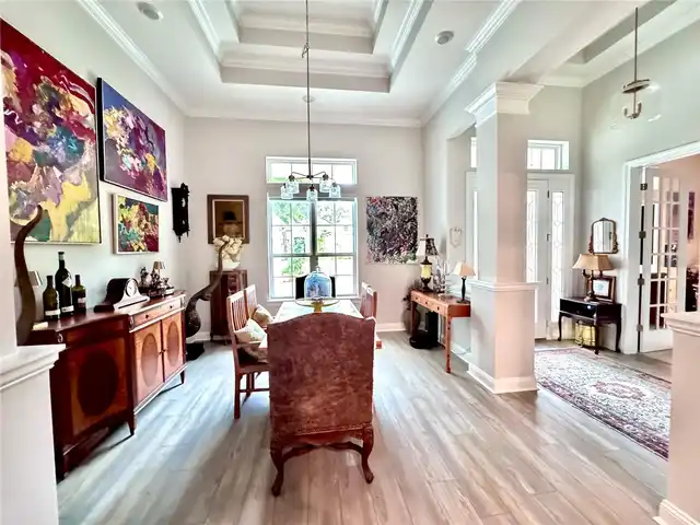 Listing Photo 17