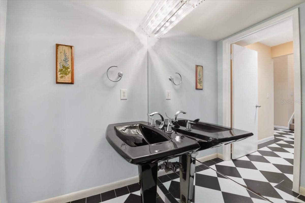Listing Photo 27