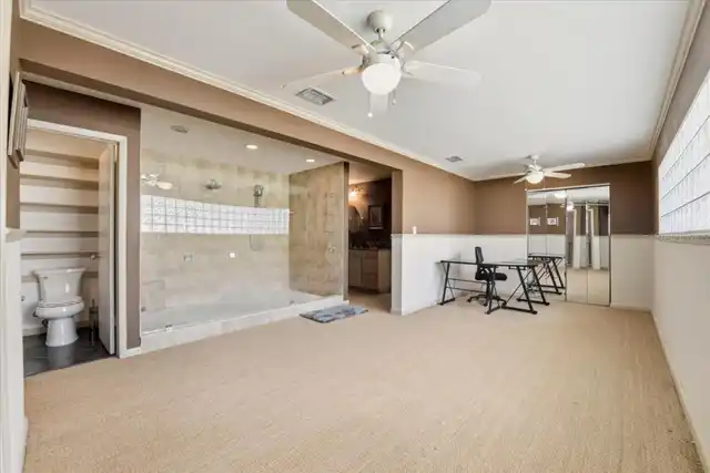 Listing Photo 43