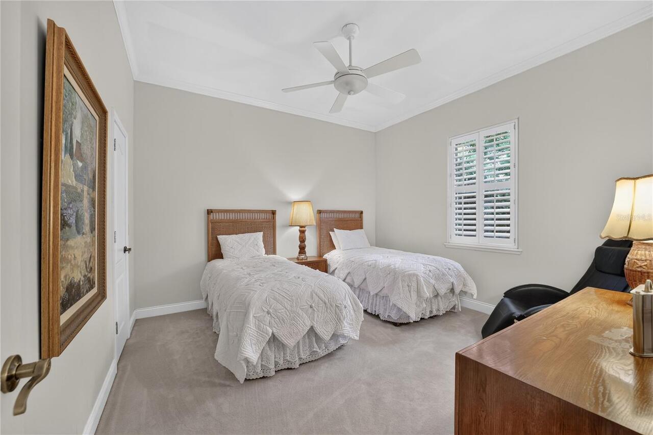 Listing Photo 32