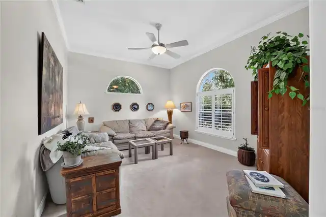 Listing Photo 22