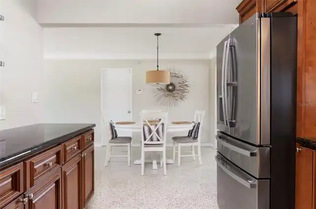 Listing Photo 15