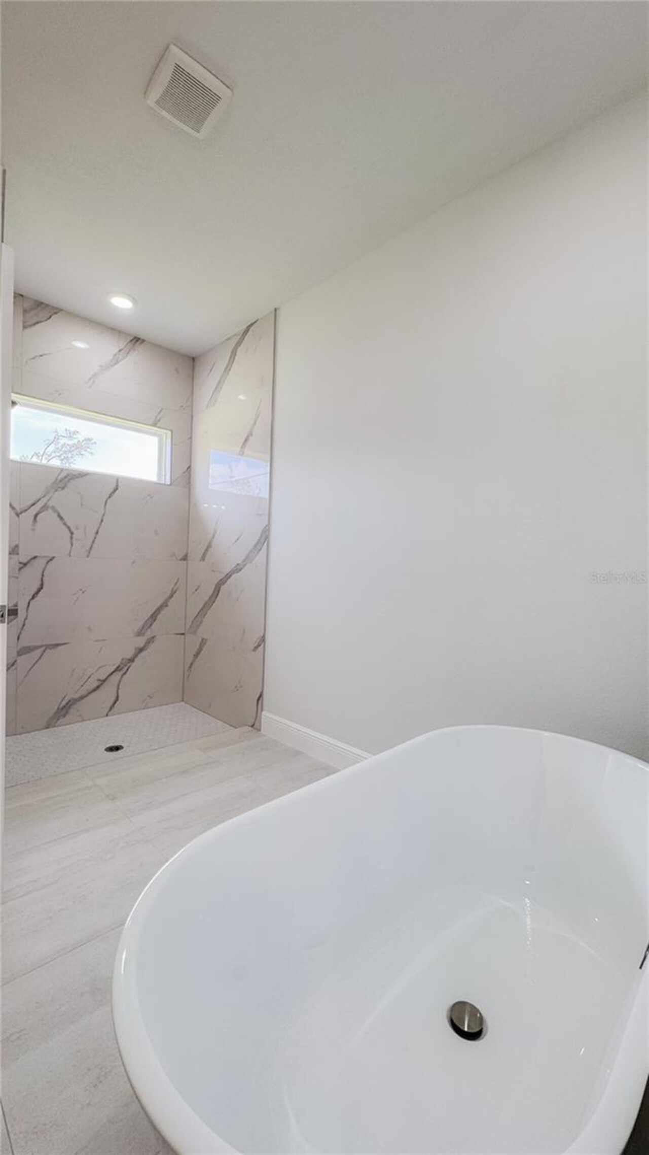 Listing Photo 26