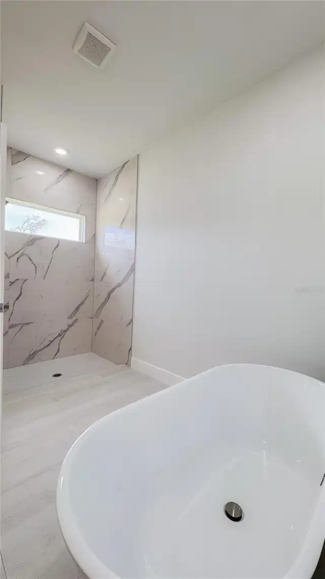 Listing Photo 26