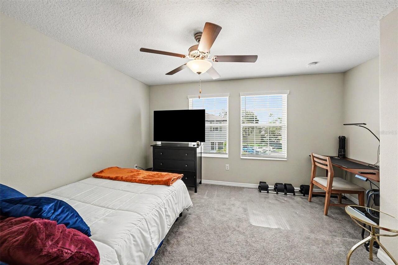 Listing Photo 15