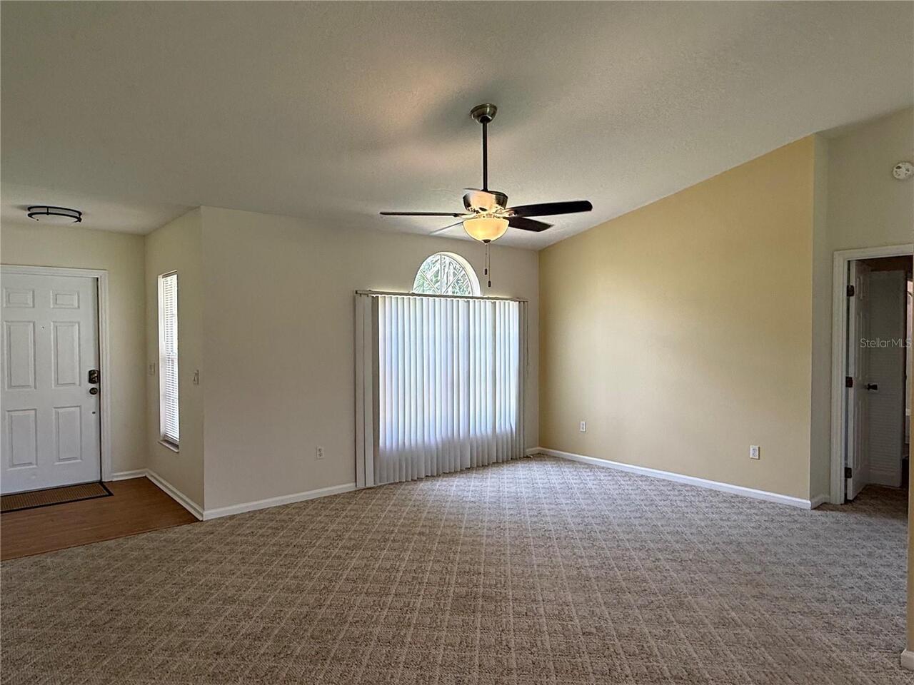 Listing Photo 9