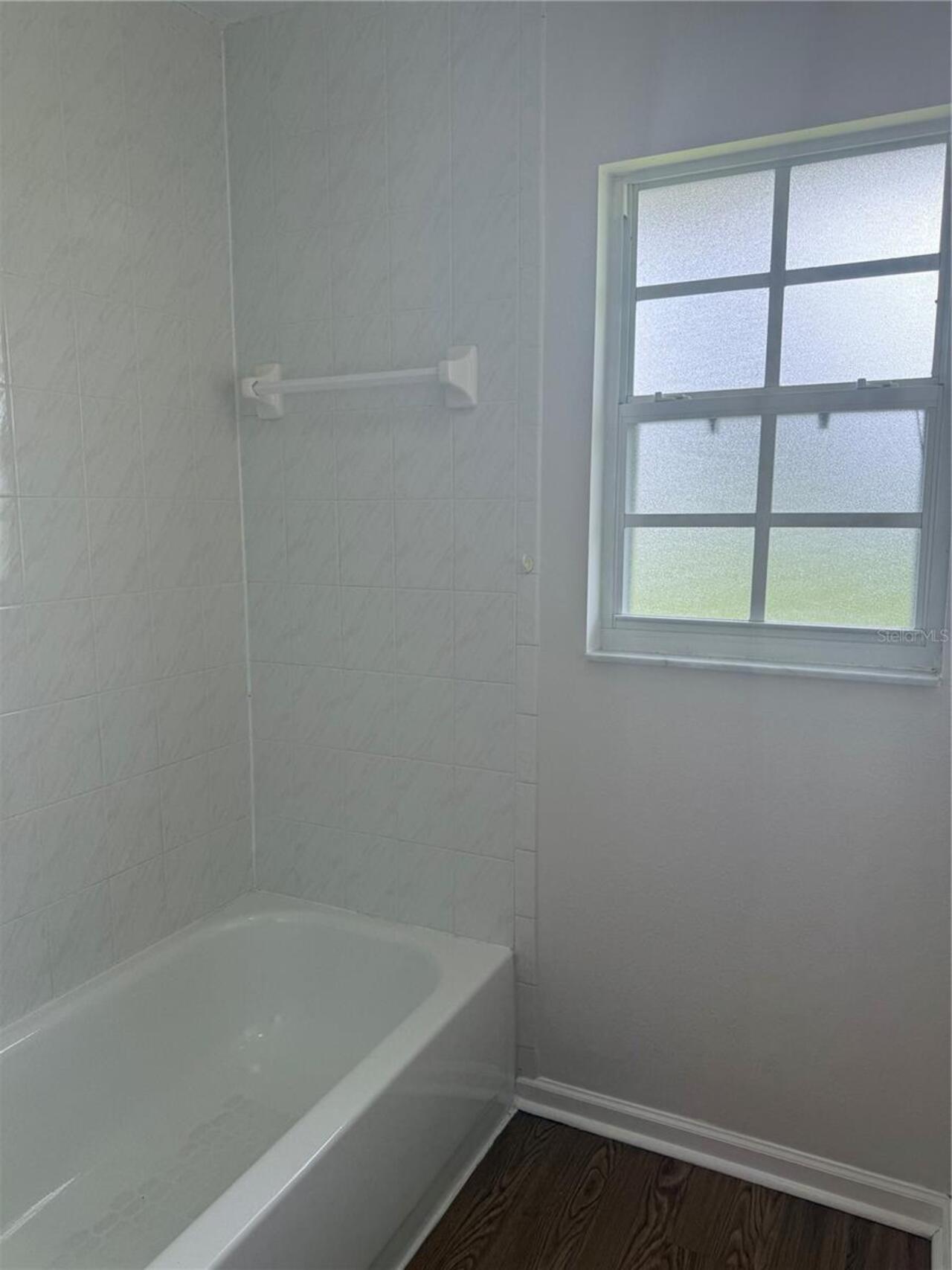 Listing Photo 34