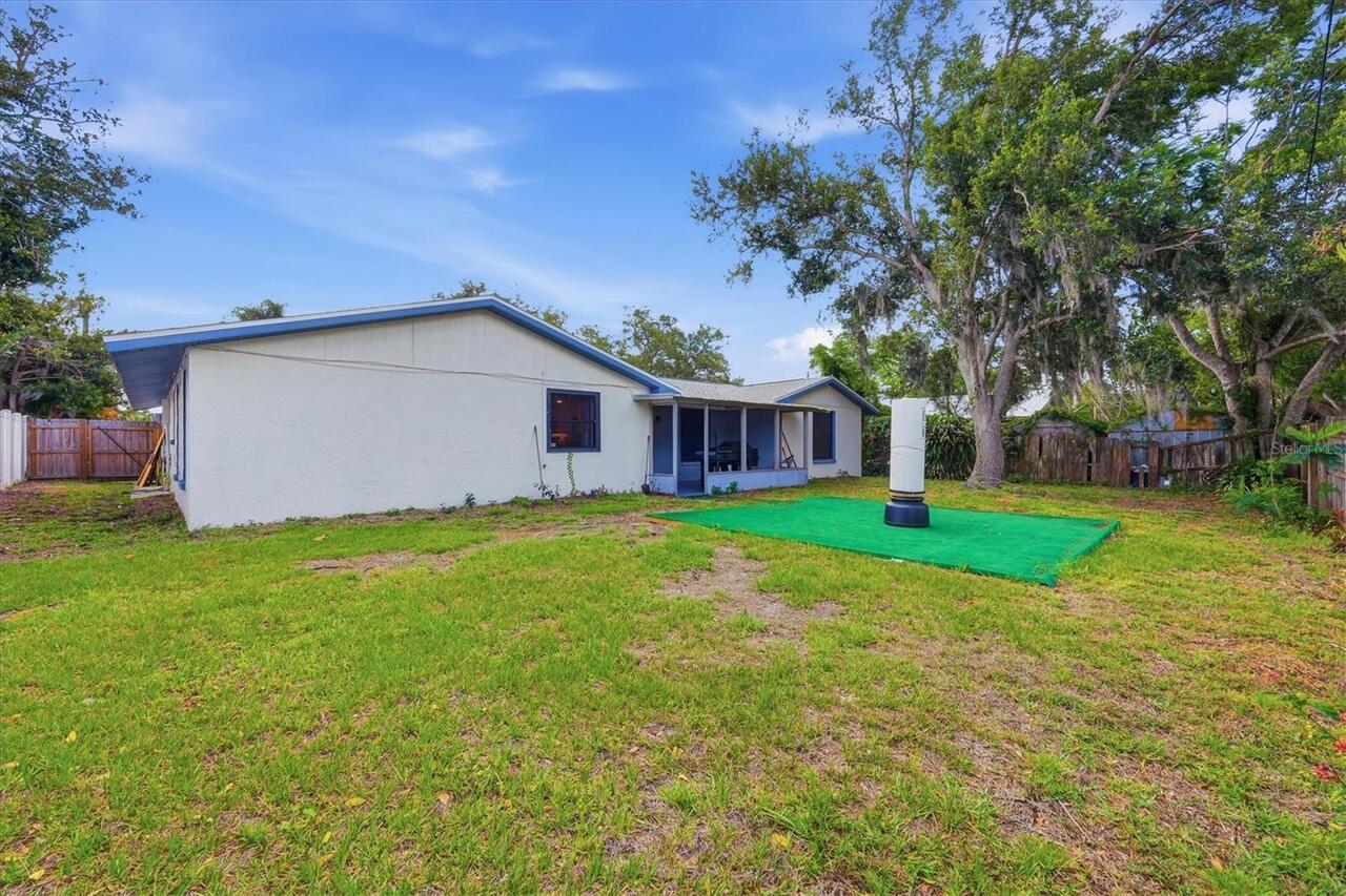 Listing Photo 32