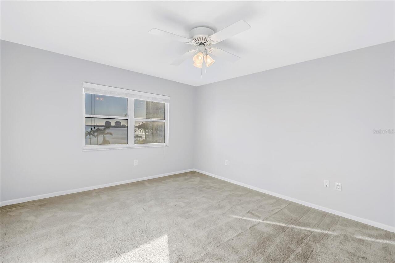 Listing Photo 34