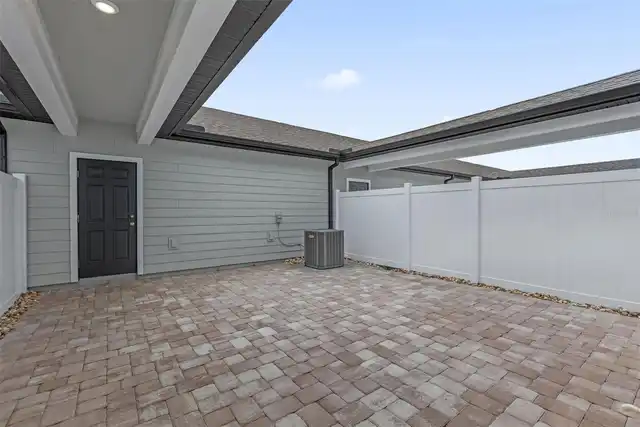 Listing Photo 32