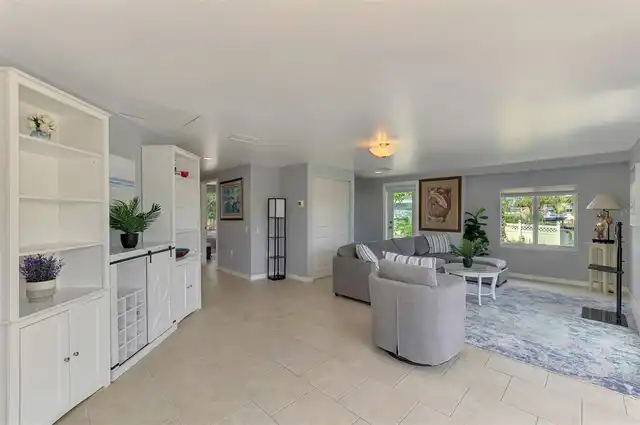 Listing Photo 13