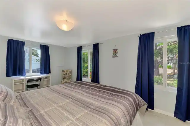 Listing Photo 22