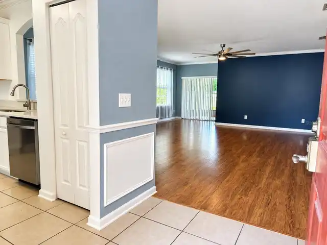 Listing Photo 6