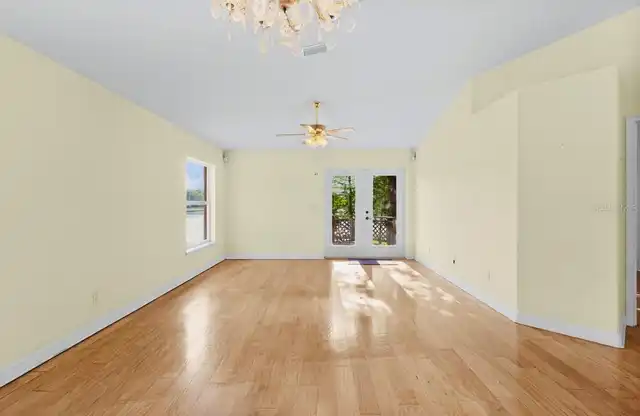 Listing Photo 13