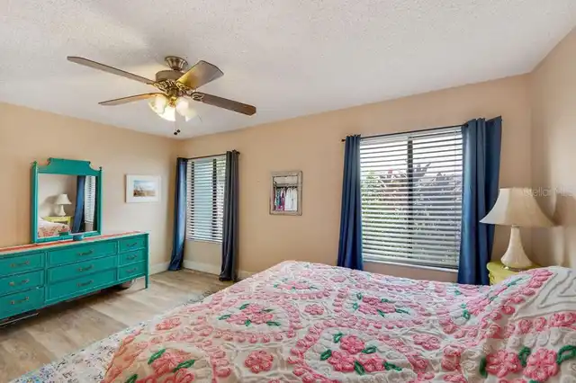 Listing Photo 23